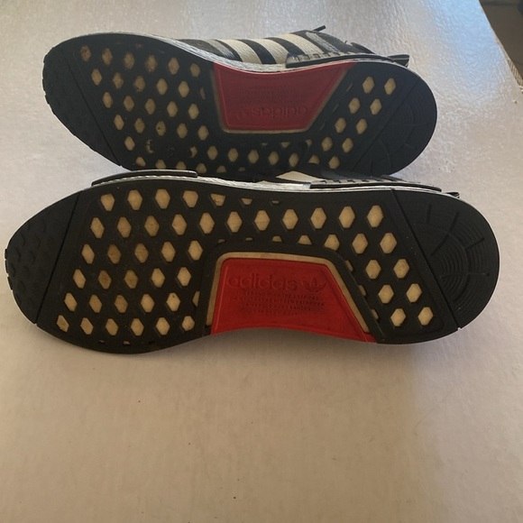 ADIDAS Men’s NMD Boost R1 Japan Black White Sneakers Size 8.5 US - Picture 3 of 11